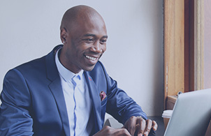 Aluno no curso Intensive da English For Business