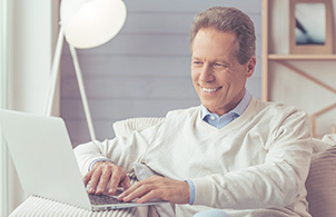 Aluno estudando no curso Prime da English For Business