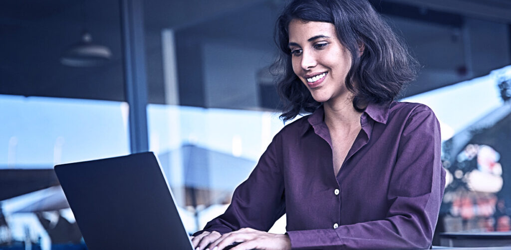 melhor curso de inglês on-line vai além das regras gramaticais